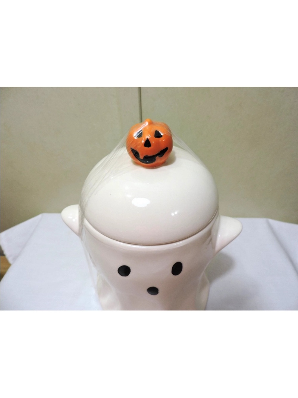 Charming Ceramic Ghost Halloween Canister Cookie Jar Trick Or Treat Jar NEW - Picture 2 of 7